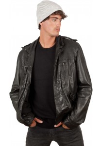 Bonnet classique tricoté en fil recyclé